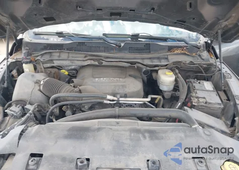 2015 Ram 2500 St z USA, uszkodzony, nr VIN 3C6UR5HJ4FG503981